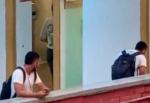 Joven es captado acosando a compañeras en una universidad de Colombia Joven es captado acosando a compañeras en una universidad de Colombia
