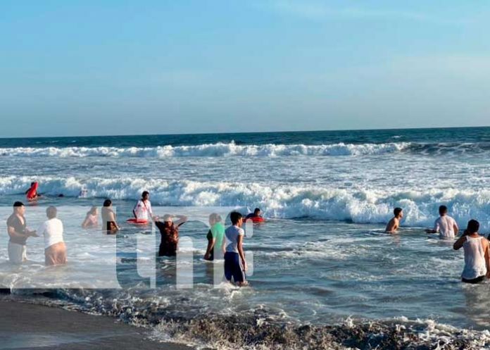 Playas de Corinto y Chinandega con gran afluencia de veraneantes