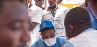 Tras muertes por casos de ébola, El Congo inicia vacunación en el país