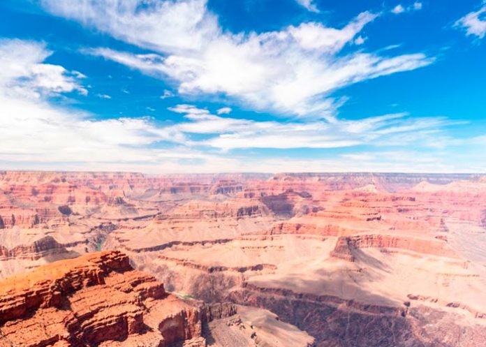 Mujer muere tras caer de un cañón en Estados Unidos.