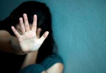 Abusan sexualmente a quinceañera durante su fiesta, por amigo de la familia Abusan sexualmente a quinceañera durante su fiesta, por amigo de la familia.