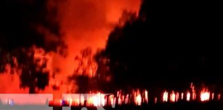 Voraz incendio quema varias manzanas de pastizales en Diriamba
