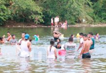 Miles de veraneantes abarrotaron los ríos en el Triángulo Minero
