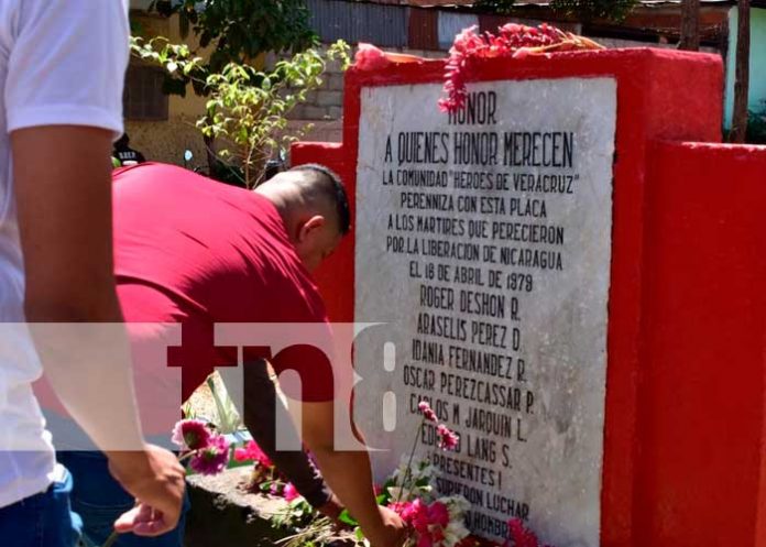 Se celebró el 42 aniversario de la gesta heroica en Veracruz, León