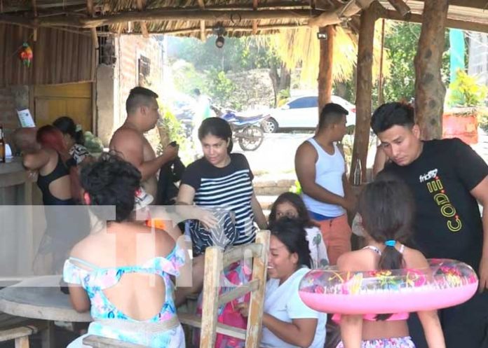 Avalancha de turistas, reportan empresarios en la Isla de Ometepe