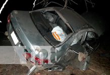 Cinco personas lesionadas deja el vuelco de un carro en Rivas Cinco personas lesionadas deja vuelco de un carro en Rivas