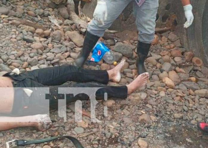 Encuentran cuerpo de un hombre flotando en Muelle de Los Bueyes