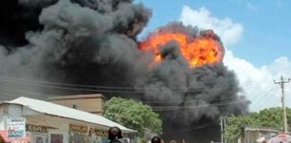 Explosión en mezquita afgana deja decenas de víctimas