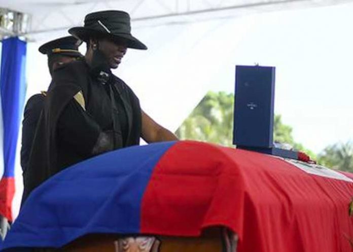 Caso de ex presidente de Haití corre riesgo de quedas impune