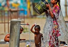Ola de calor con números récords persiste en la India