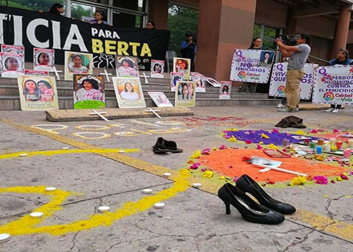 Al menos 100 casos de feminicidios se registran en Honduras