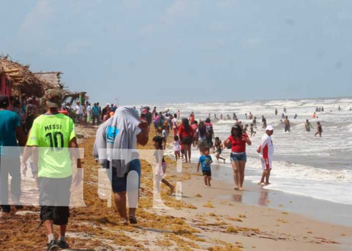 Playas del Bluff en Bluefields con buena afluencia de veraneantes