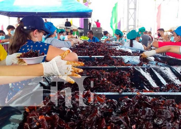 Realizan el almíbar más grande de Nicaragua, en Managua