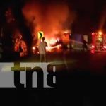 Accidente de tránsito en Río Blanco deja cuantiosos daños materiales