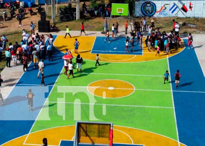 3 Bilwi recibe el nuevo y mejorado centro deportivo Carlos González