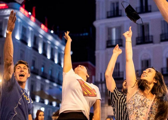 España deja el uso de mascarillas