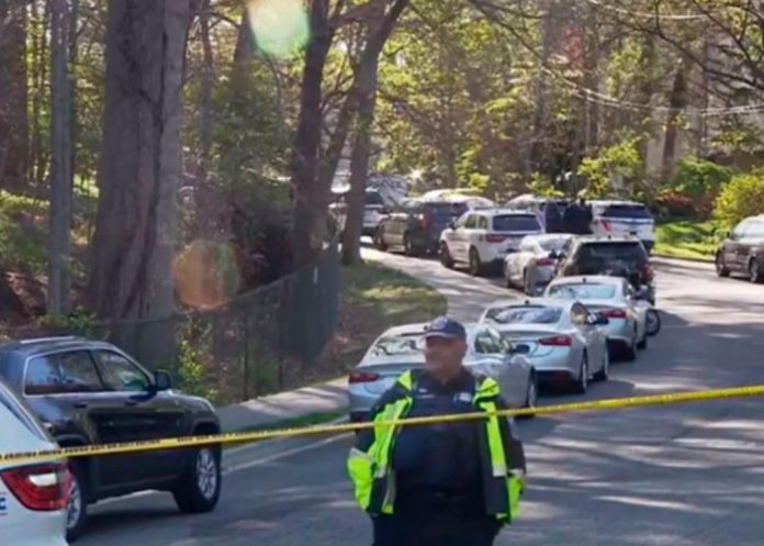 Embajada de Perú es ataca por un desconocido