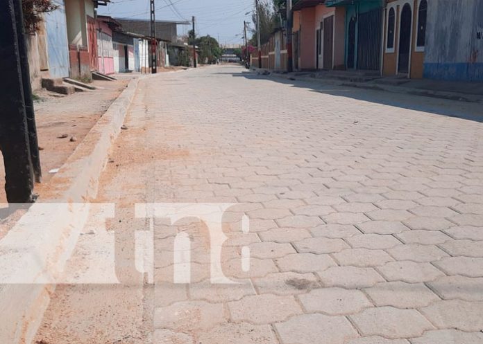 ESTELI-1 Estelí: Continúan obras de adoquinado en barrios