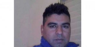 Estranguló a su mujer e hizo acostarse a sus hijas junto al cadáver