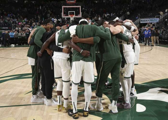 bucks, milwaukee, nba, baloncesto, playoffs,