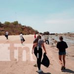 Limpian playas de Carazo para recibir a veraneantes en Semana Santa Limpieza de playas en Carazo