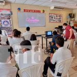 Estudiantes del Instituto Maestro Gabriel participan en la Semana del Cine Proyección de cine en colegio de Managua, Nicaragua