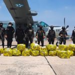 Ocupan 900 kilos de cocaína en avioneta accidentada en Guatemala Ocupan 900 kilos de cocaína en avioneta accidentada en Guatemala
