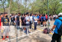 Inicio de los juegos de secundaria desde un colegio en Managua
