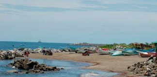 Playa en Puerto Corinto, Nicaragua