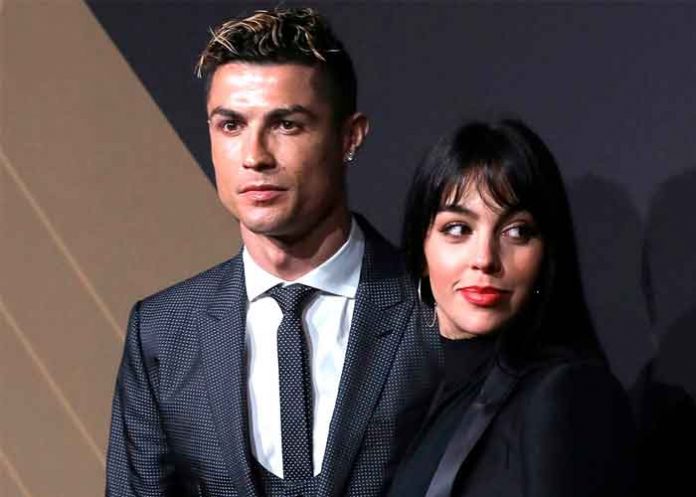 Cristiano Ronaldo publica la primera foto de su hija