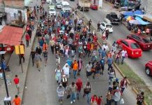 Autoridades disuelven nueva caravana de migrantes en el sureste de México Autoridades disuelven nueva caravana de migrantes en el sureste de México