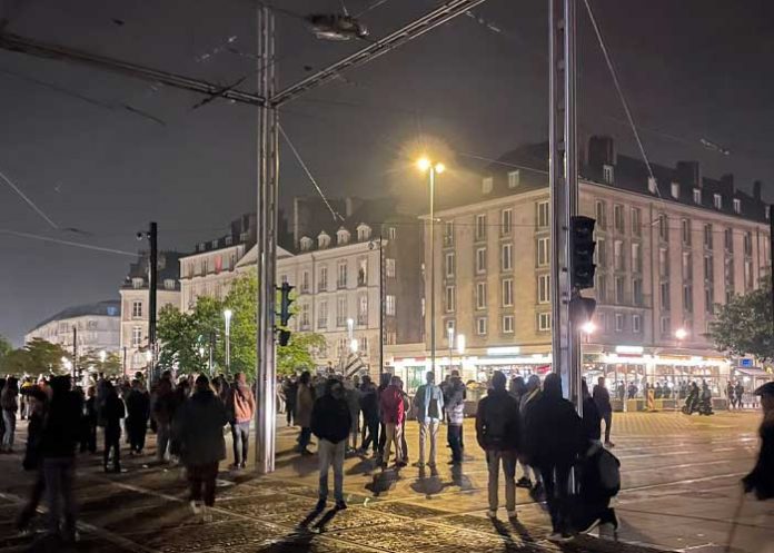 Videos:Protestan en Francia por resultados de elecciones presidenciales