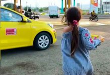 VIDEO: En Guatemala, joven aprende 8 idiomas para venderle a turistas VIDEO: En Guatemala, niña aprende 8 idiomas para venderle a turistas