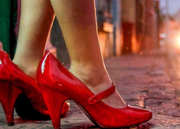 Tras las rejas, dos mujeres en Honduras por prostituir a una niña