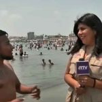 Turista pide el Instagram a reportera en plena transmisión en vivo