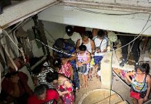 Hallan a 70 migrantes en un pozo de agua de un hotel en México Hallan a 70 migrantes en un pozo de agua de un hotel en México