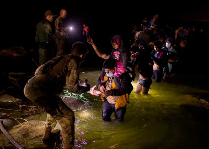 migrantes1 ¡Cifras récord! Más de 220,000 migrantes no logran el