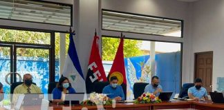 Conferencia de prensa con autoridades de educación en Nicaragua