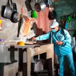 MINSA previene enfermedades y garantiza atención en barrios de Managua Labores de fumigación y abatización en Managua