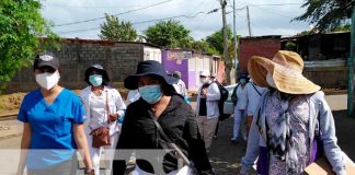 ¡Ya se vacunaron contra Covid! Familias del barrio 18 de mayo en Managua