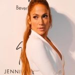 Modelo vietnamita alborota las redes por su parecido con Jennifer López