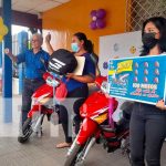 Lotería Nacional completa entrega de 89 motocicletas Entrega de motos por parte de La Raspadita de la Lotería Nacional