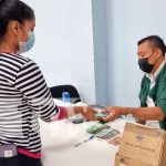 Pago adelantado: trabajadores educativos reciben salario de mayo en Nicaragua Pago del salario de mayo para trabajadores de Educación en Nicaragua