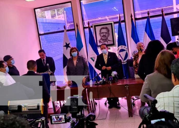 Juramentación de diputados y diputadas del PARLACEN