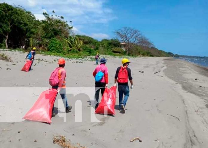 playa-ometepe-12 Limpieza de playas en la Isla de Ometepe