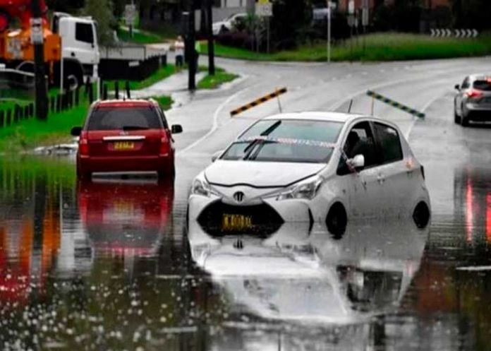 Autoridades de Sidney ordenan evacuación por temor a inundaciones