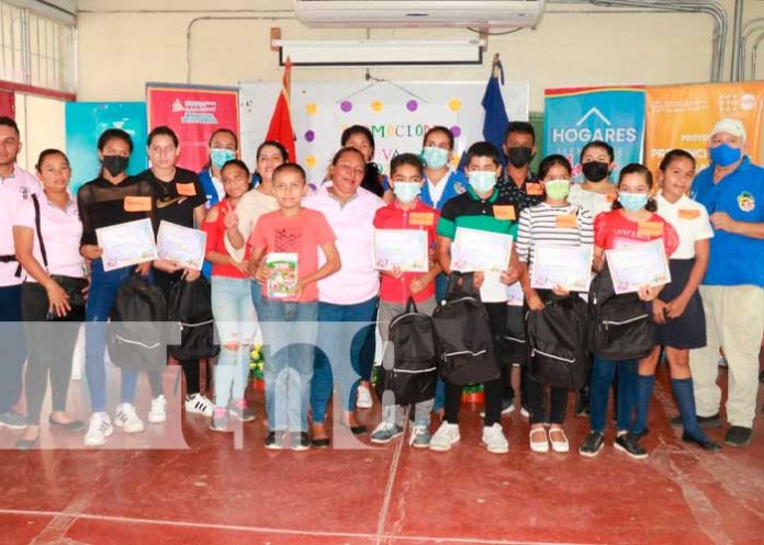 Promoción de escuela de valores en Siuna