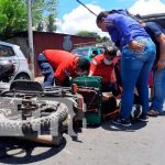 Por «tirarse» el ALTO provocó un accidente de tránsito en Managua Por "tirarse" el ALTO provocó un accidente de tránsito en Managua