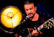 Fans «queda en bola» en pleno concierto de Ricardo Arjona en Texas Fans "queda en bola" en pleno concierto de Ricardo Arjona en Texas