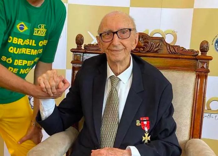 Brasil: Walter Orthmann, el empleado más longevo del mundo